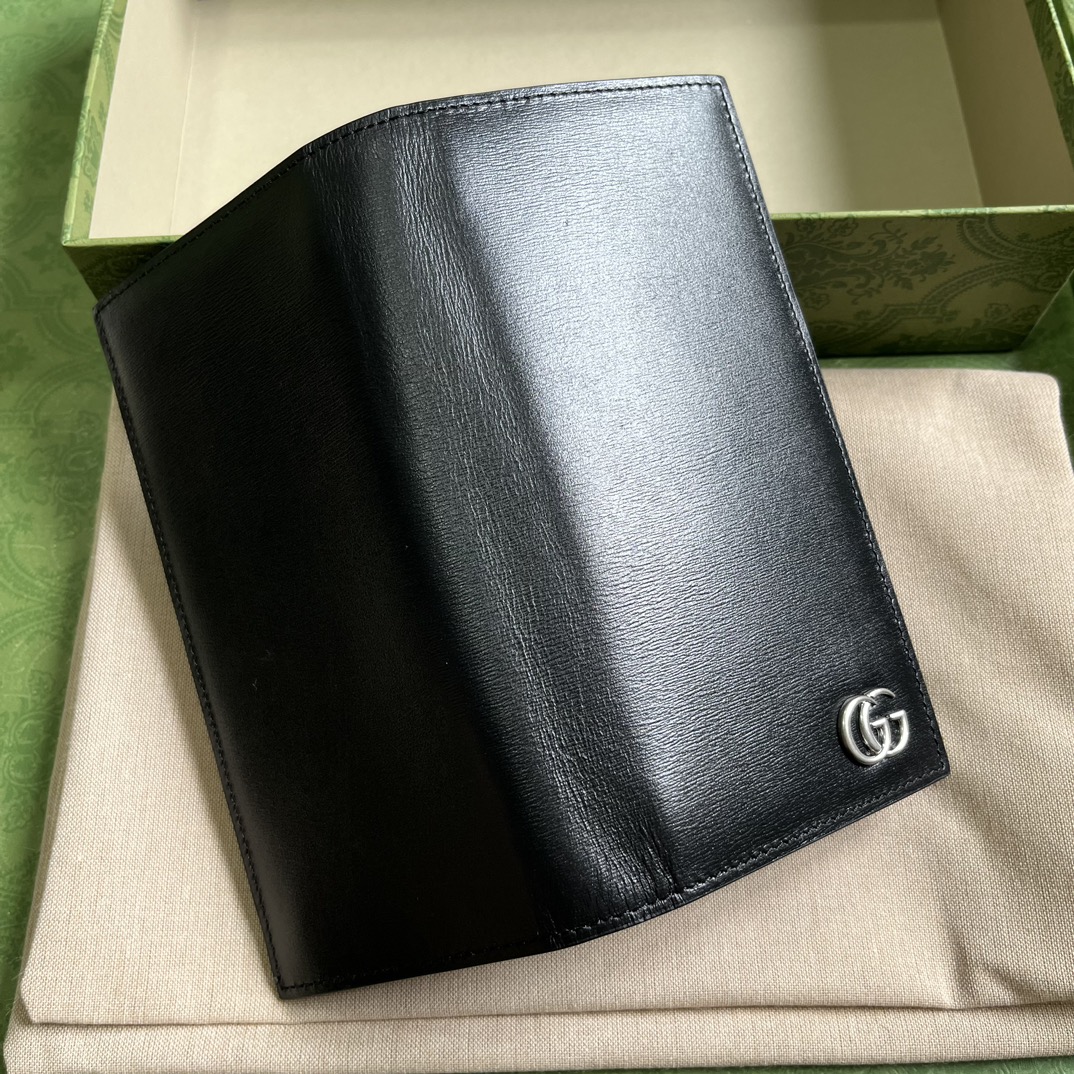 G*u*i  long wallet