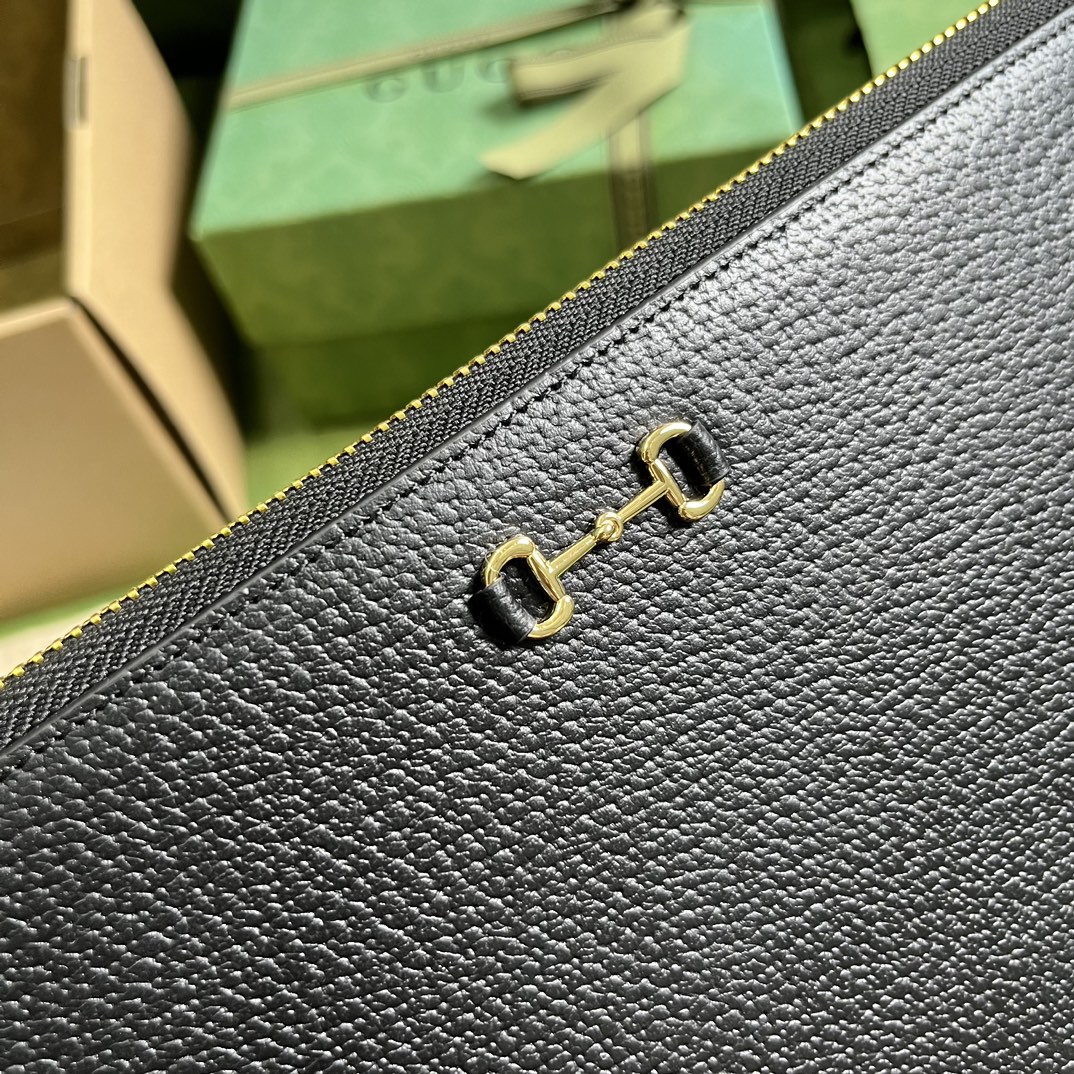 G*u*i gg marmont bag