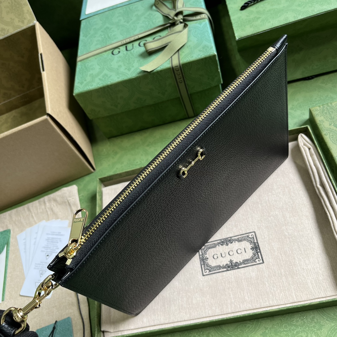 G*u*i gg marmont bag