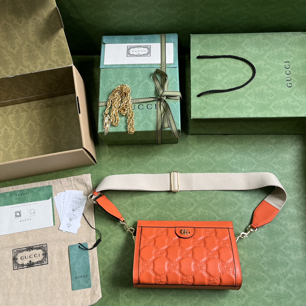 G*u*i gg matelassÉ small bag