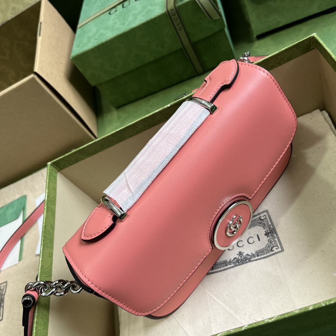G*u*i petite gg mini shoulder bag