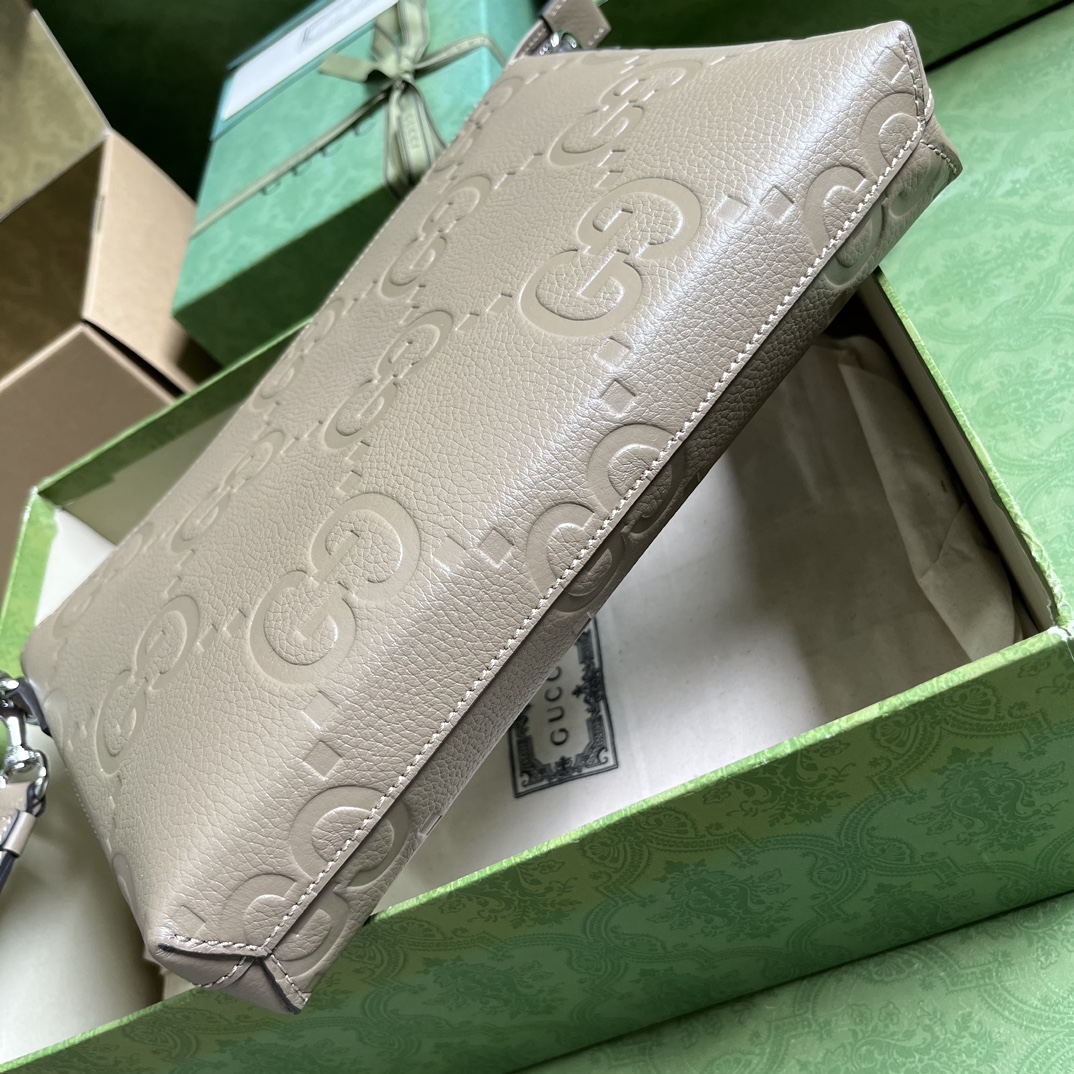 G*u*i gg embossed medium messenger bag