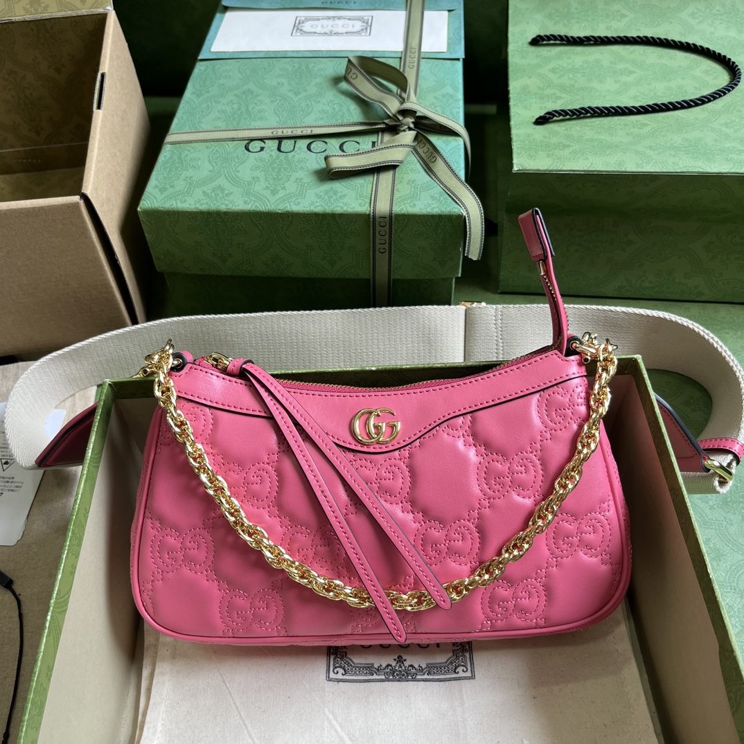 G*u*i matelassé handbag