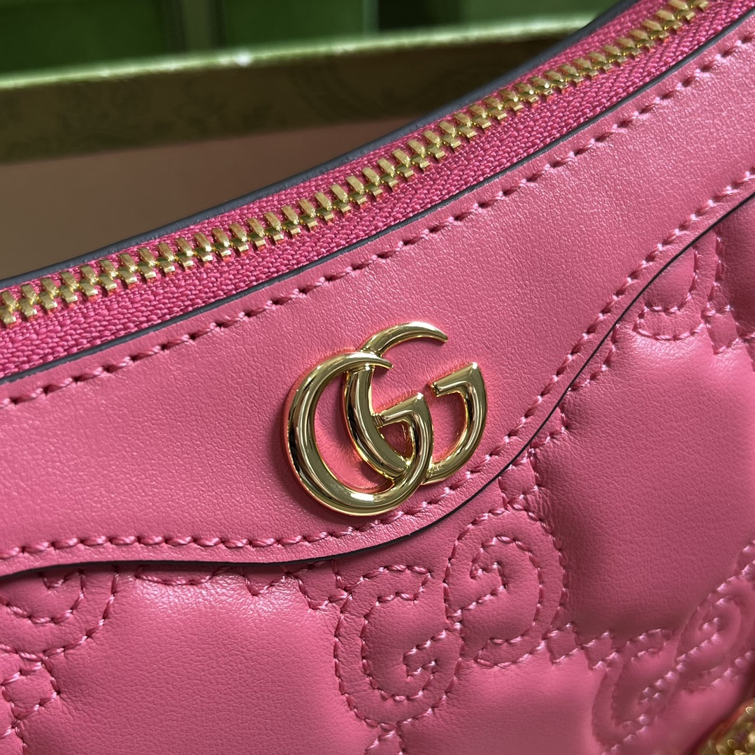 G*u*i matelassé handbag