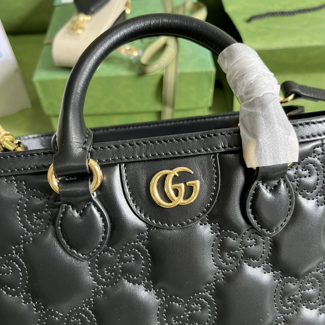 G*u*i gg matelassÉ mini top handle bag
