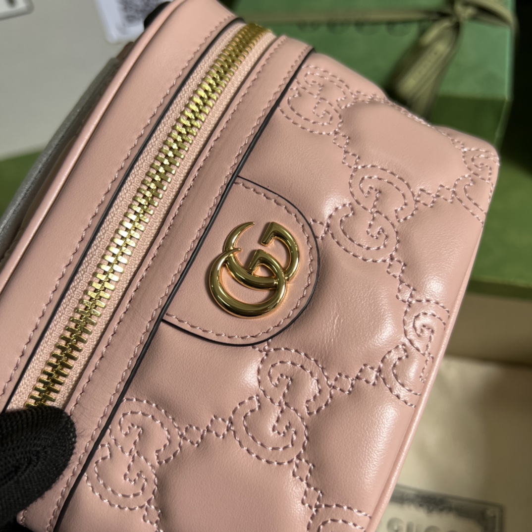 G*u*i gg matelassÉ top handle mini bag