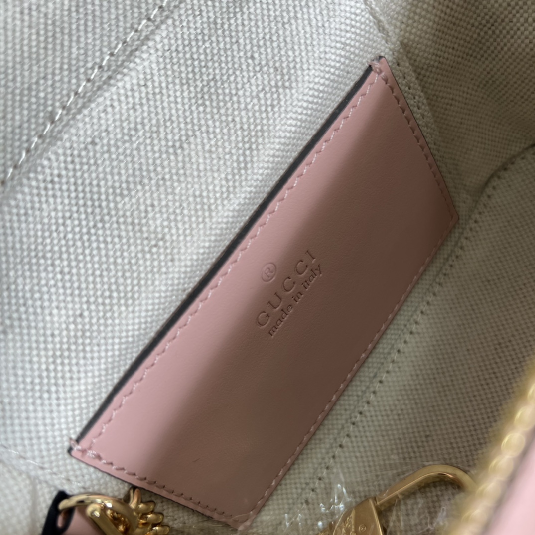 G*u*i gg matelassÉ top handle mini bag
