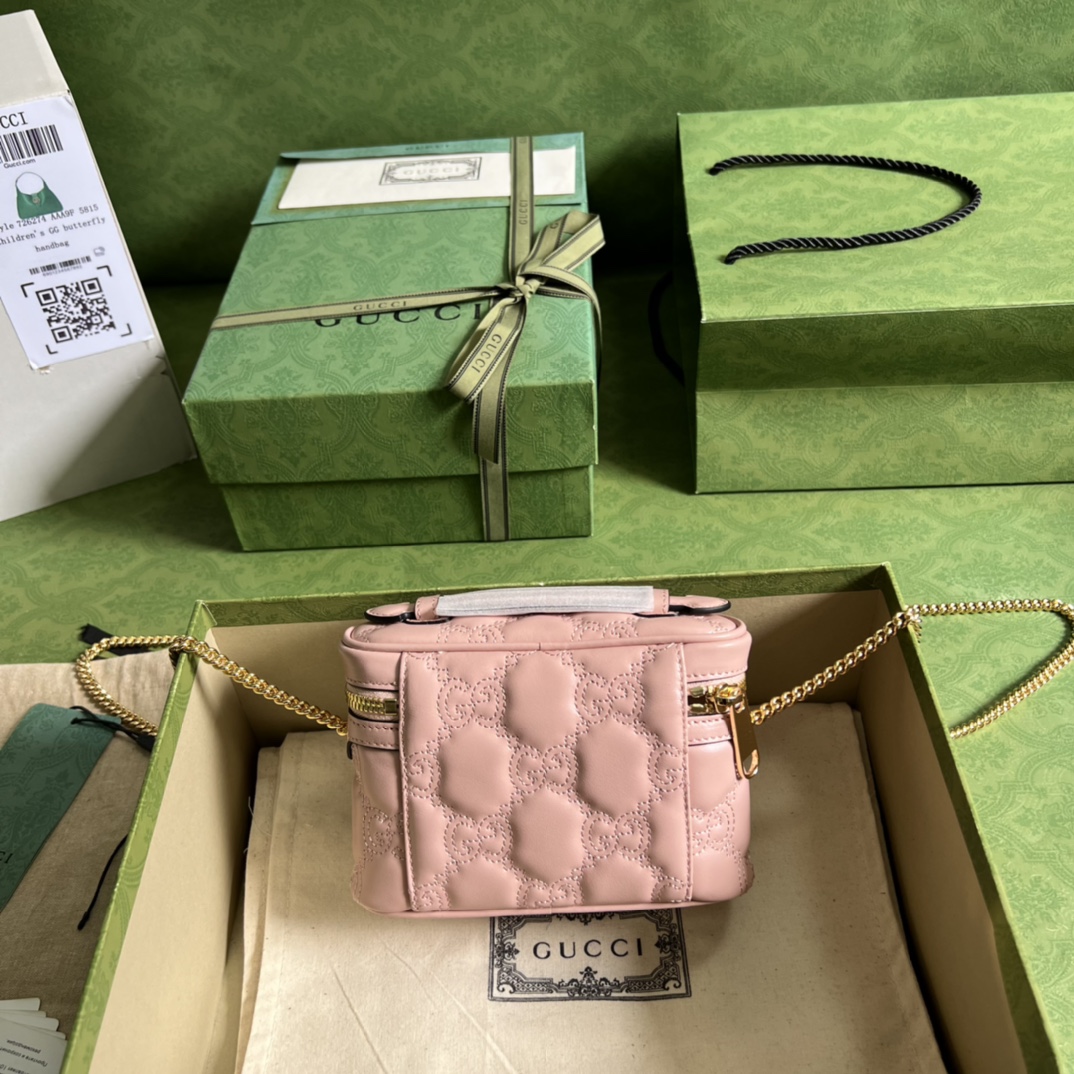 G*u*i gg matelassÉ top handle mini bag