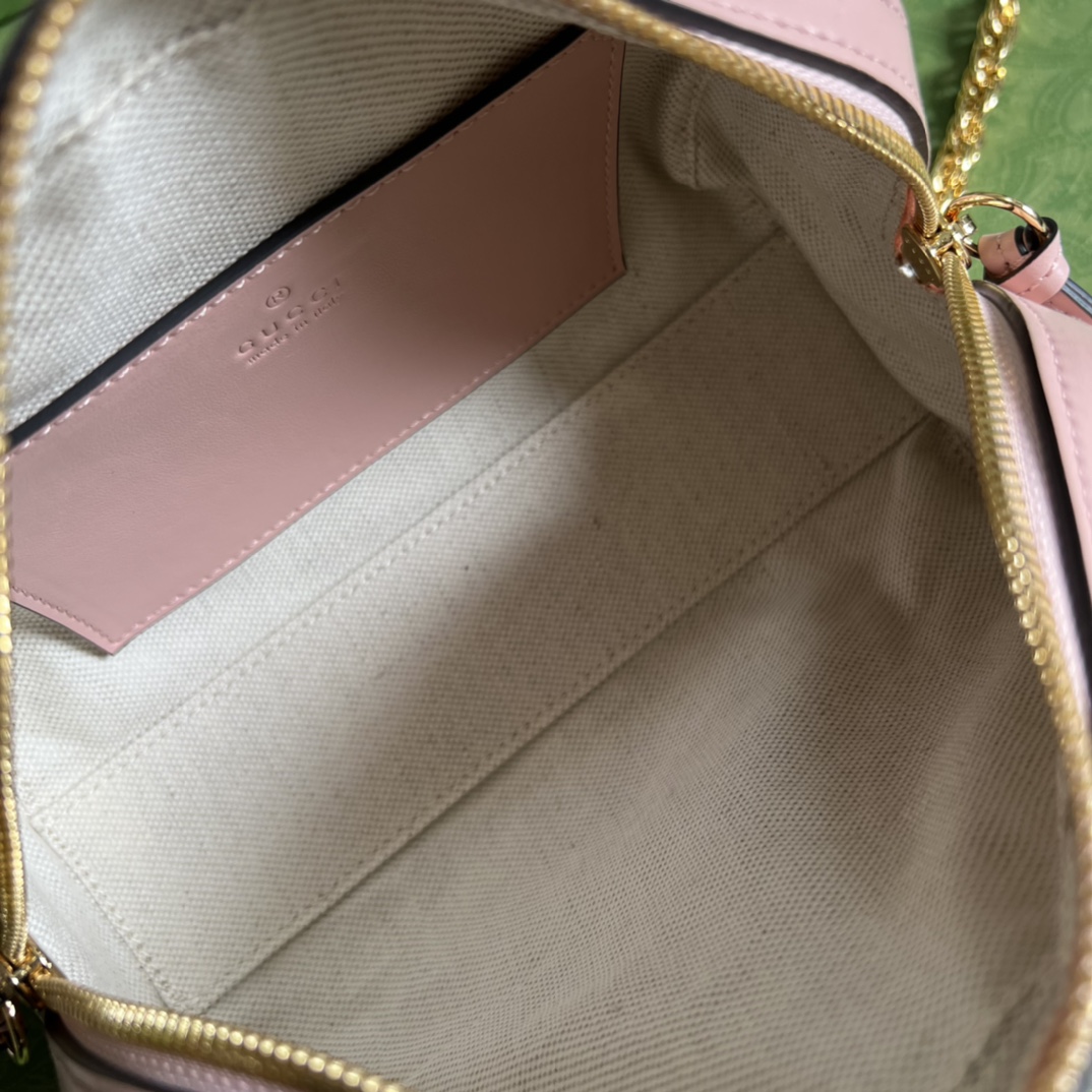 G*u*i gg matelassÉ mini bag