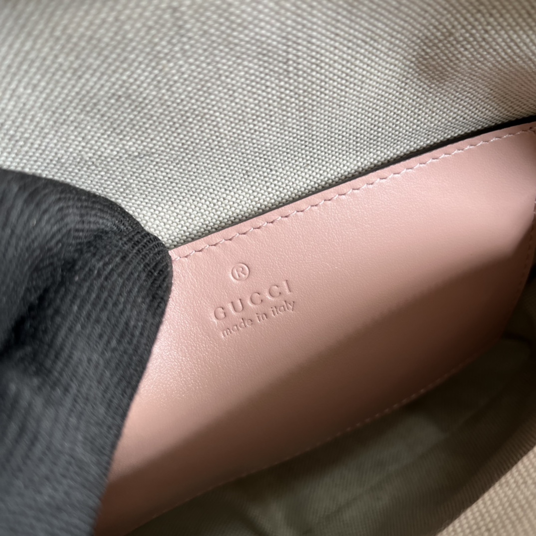 G*u*i gg matelassÉ small bag