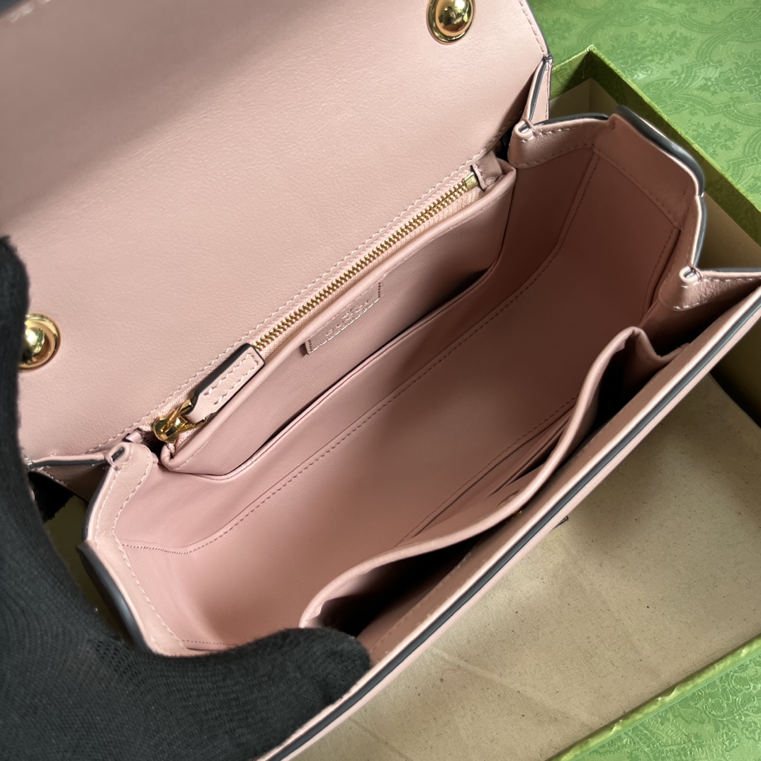 G*u*i blondie top-handle bag