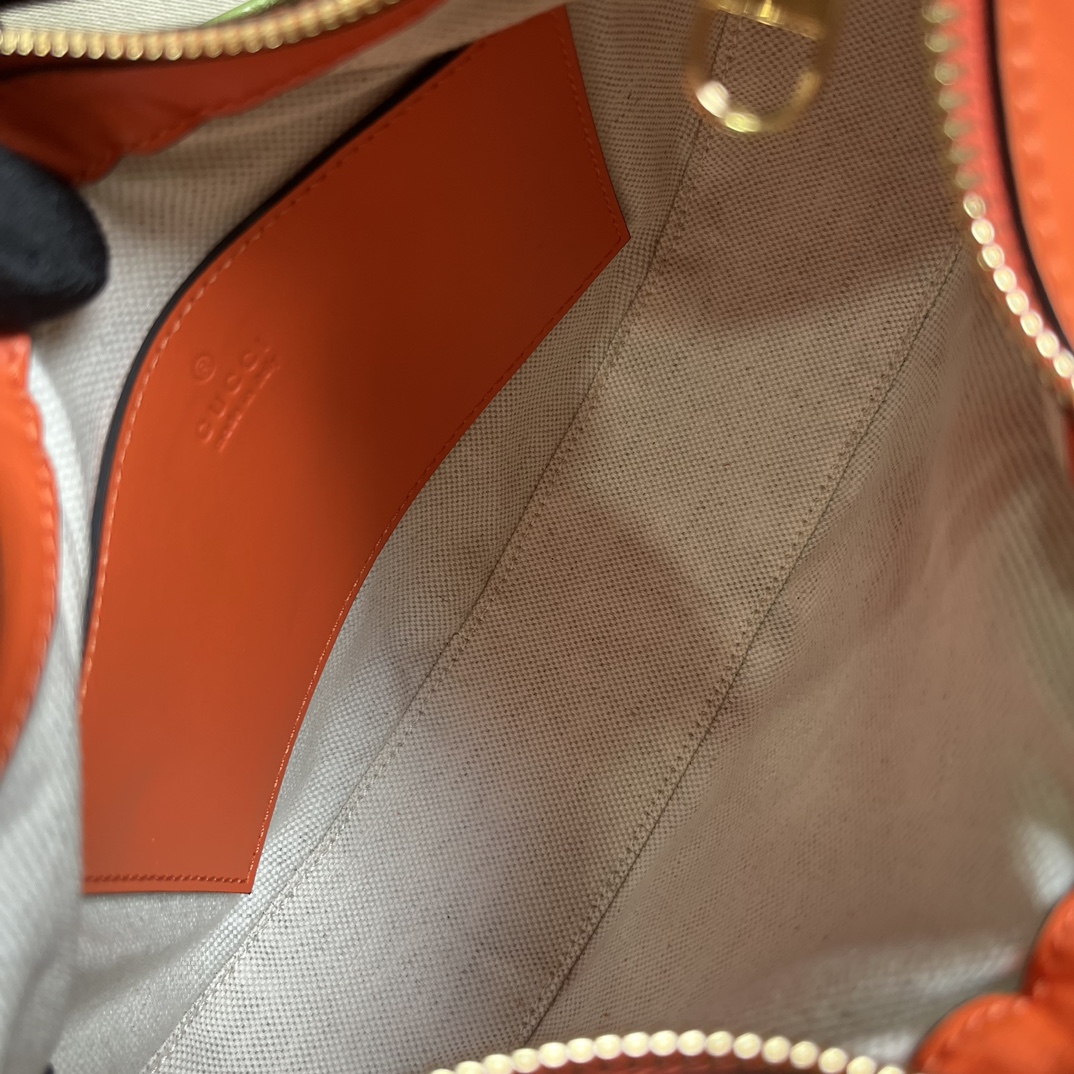 G*u*i gg matelassÉ small shoulder bag