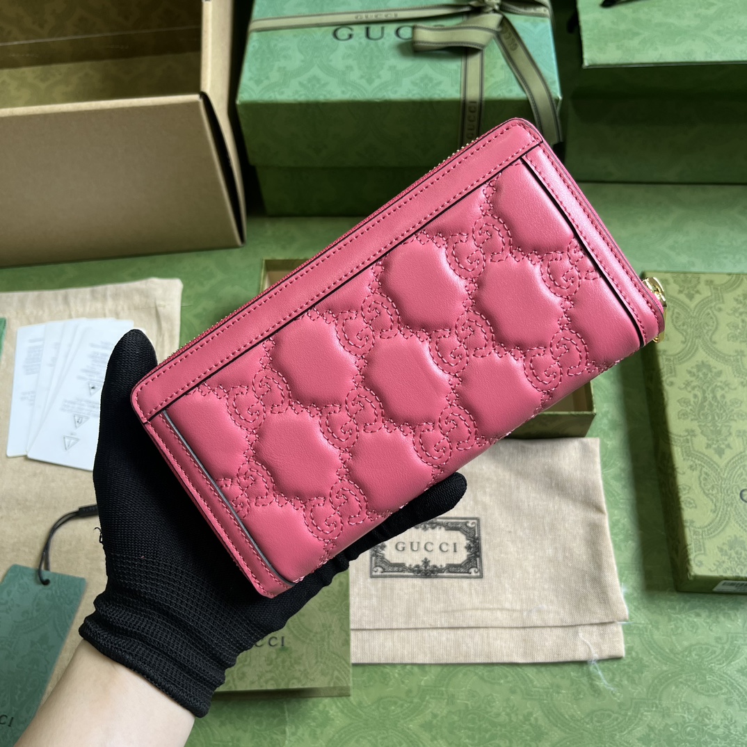 G*u*i gg matelassÉ zip-around wallet