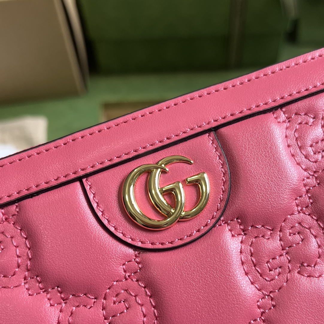 G*u*i gg matelassÉ zip-around wallet