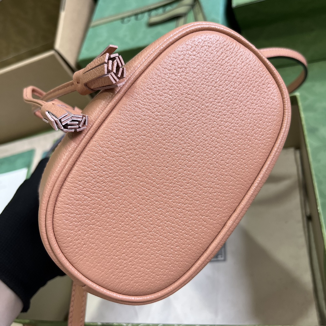 G*u*i ophidia gg mini bucket bag