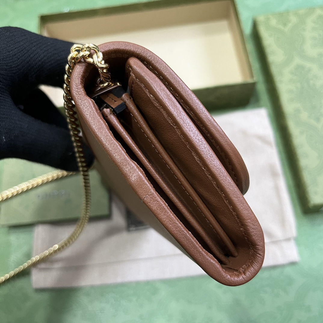 G*u*i blondie wallet