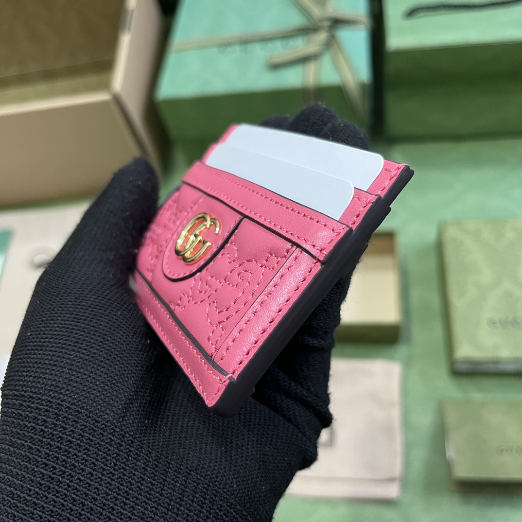 G*u*i gg matelassÉ card case