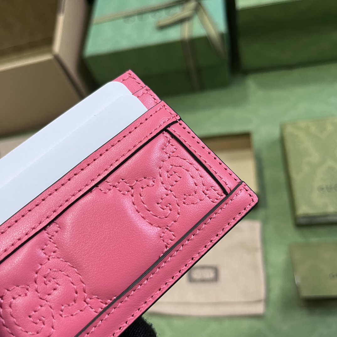 G*u*i gg matelassÉ card case