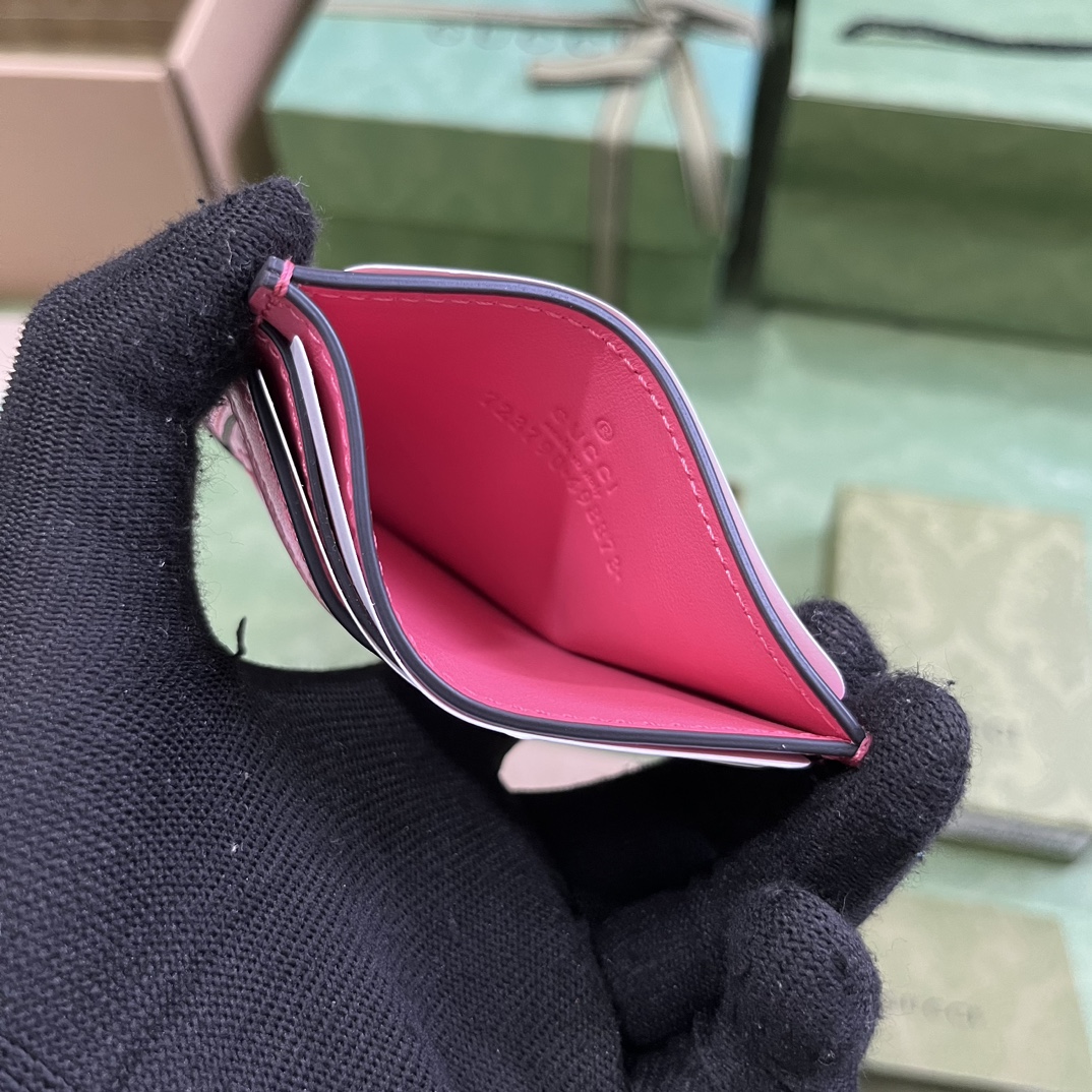 G*u*i gg matelassÉ card case