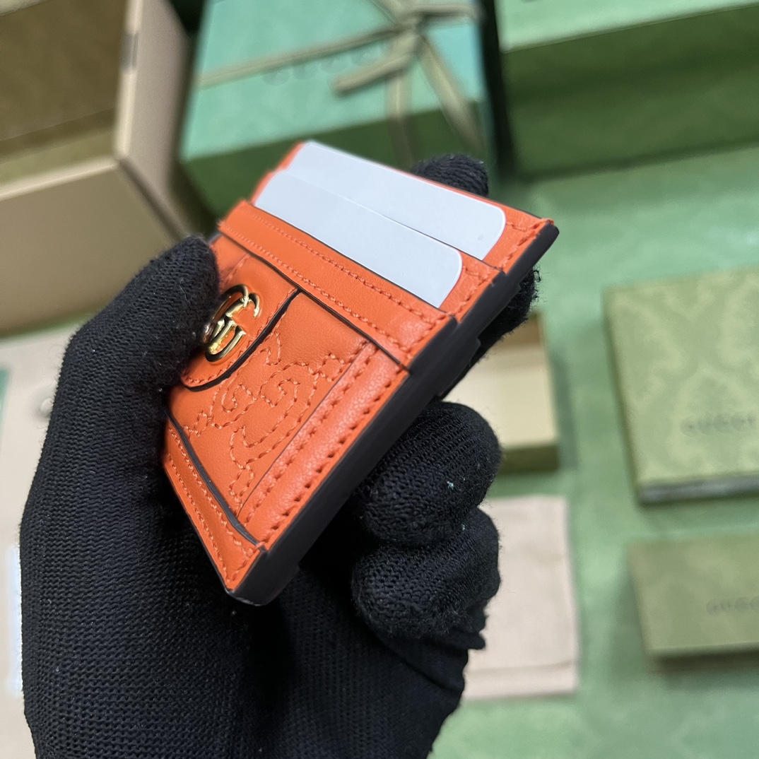 G*u*i gg matelassÉ card case