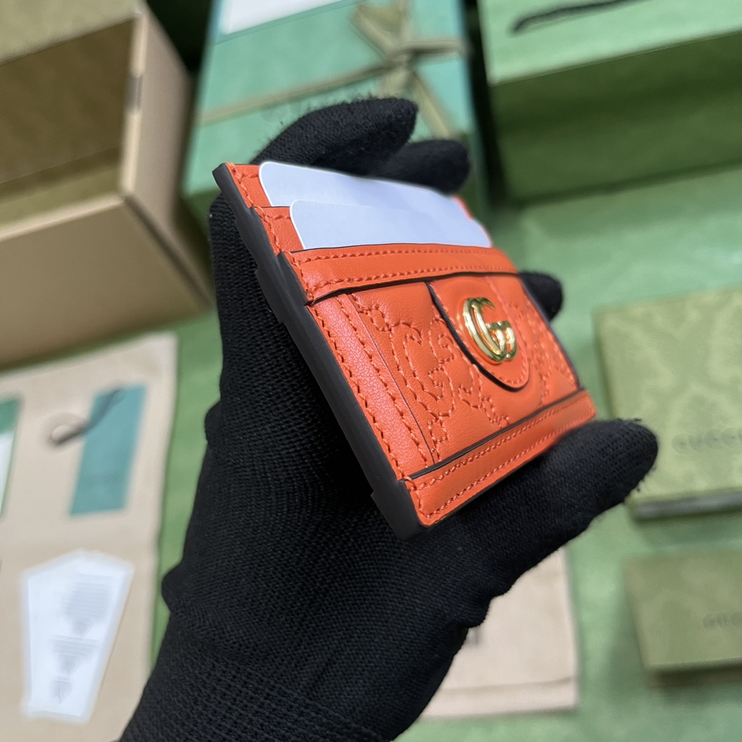 G*u*i gg matelassÉ card case