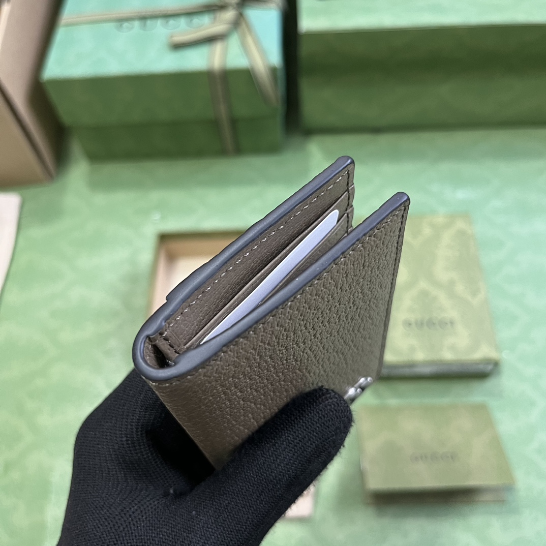 G*u*i gg marmont card case