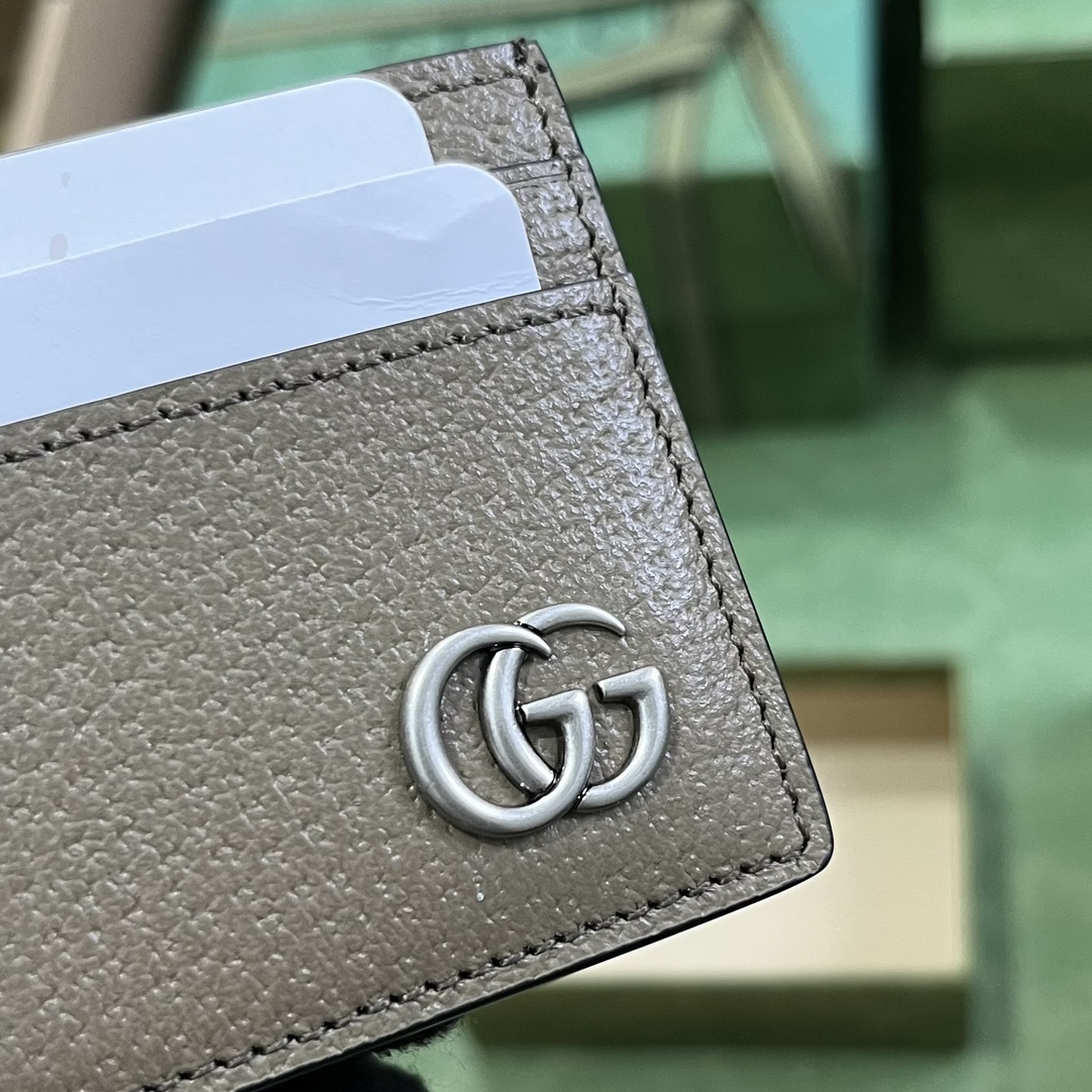 G*u*i gg marmont card case