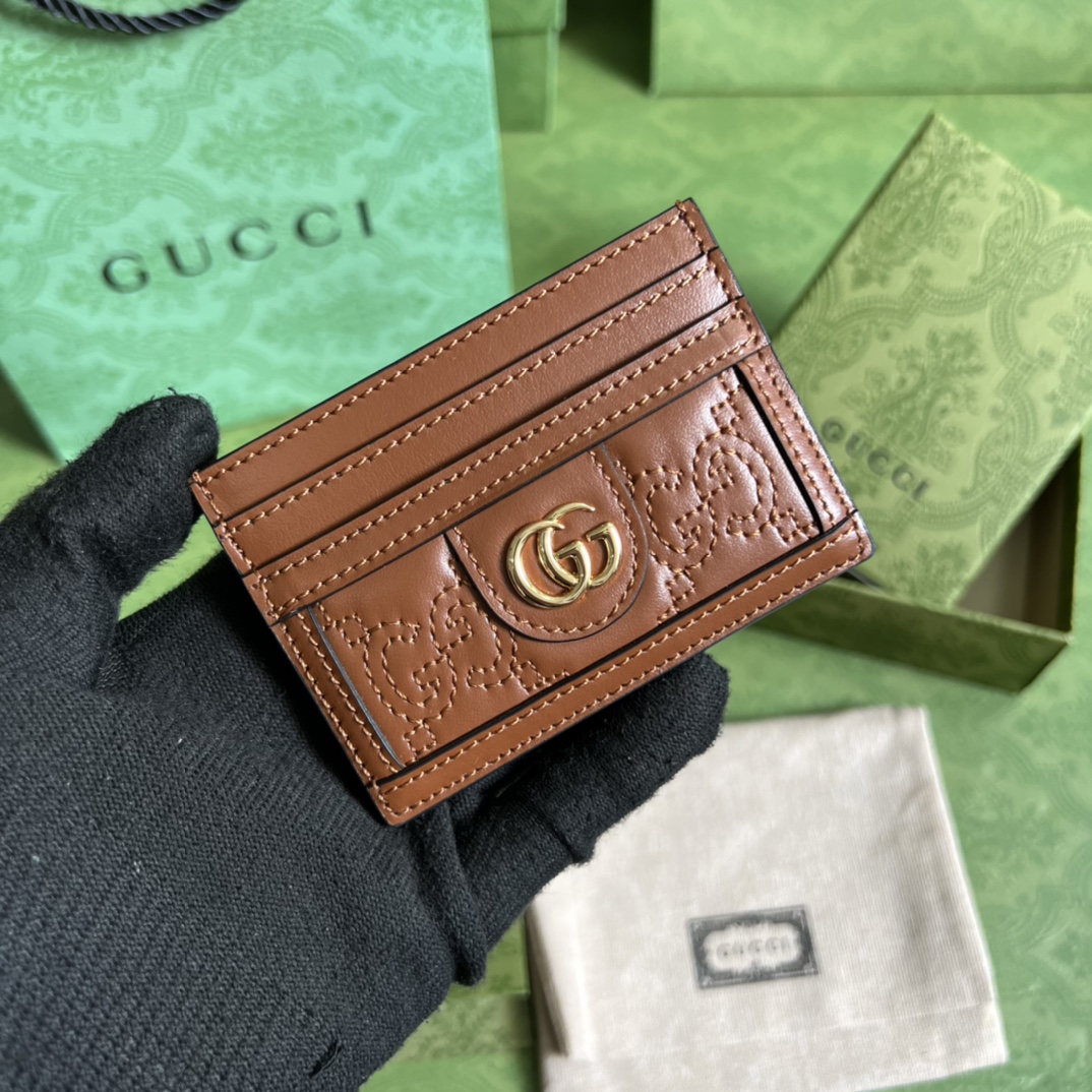 G*u*i gg matelassÉ card case