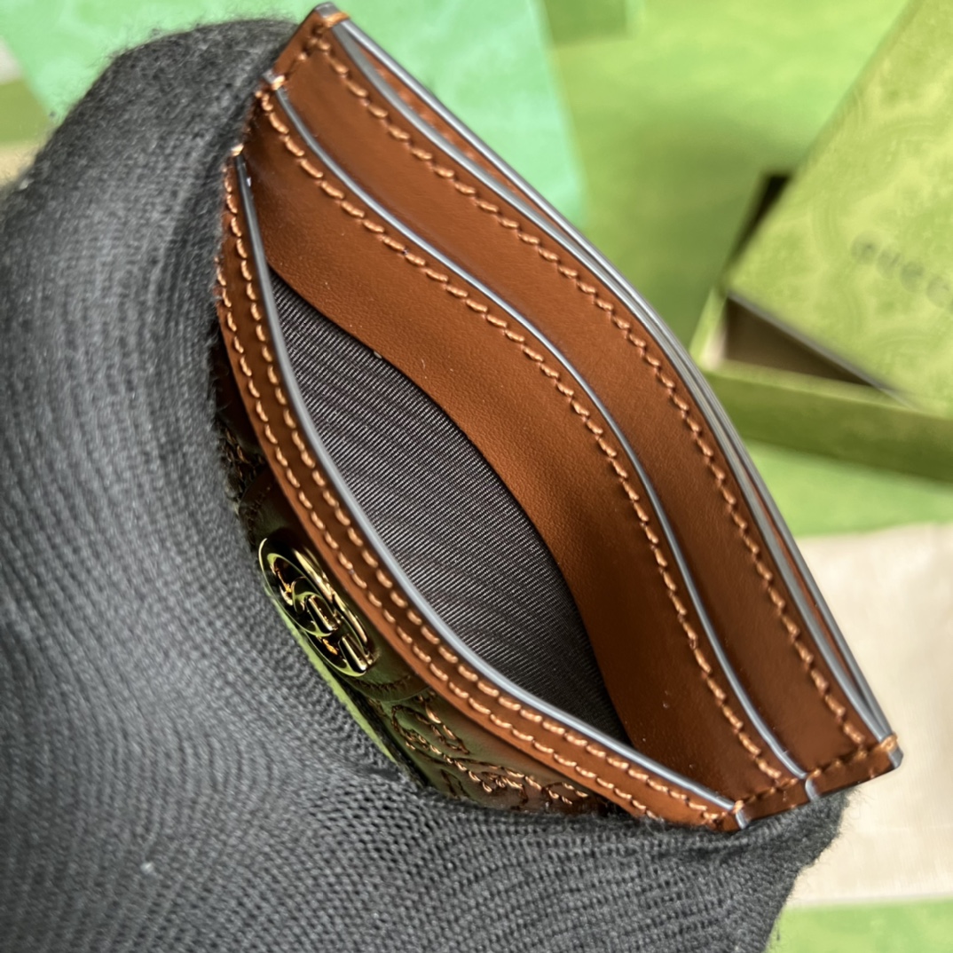 G*u*i gg matelassÉ card case