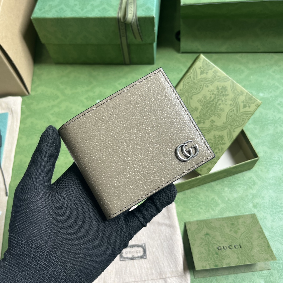 G*u*i gg marmont leather bi-fold wallet