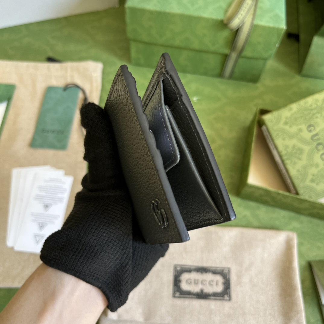 G*u*i gg marmont leather bi-fold wallet