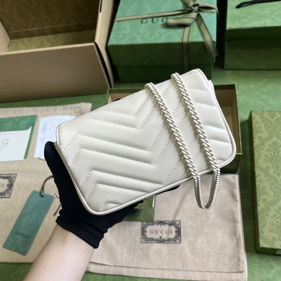 g*u*i gg marmont S*per mini bag