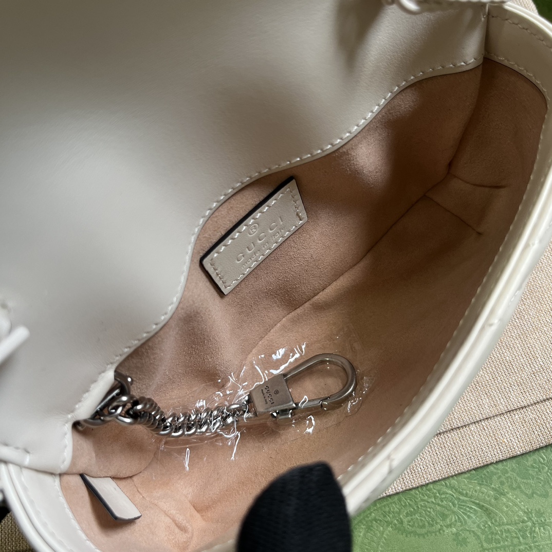 g*u*i gg marmont S*per mini bag