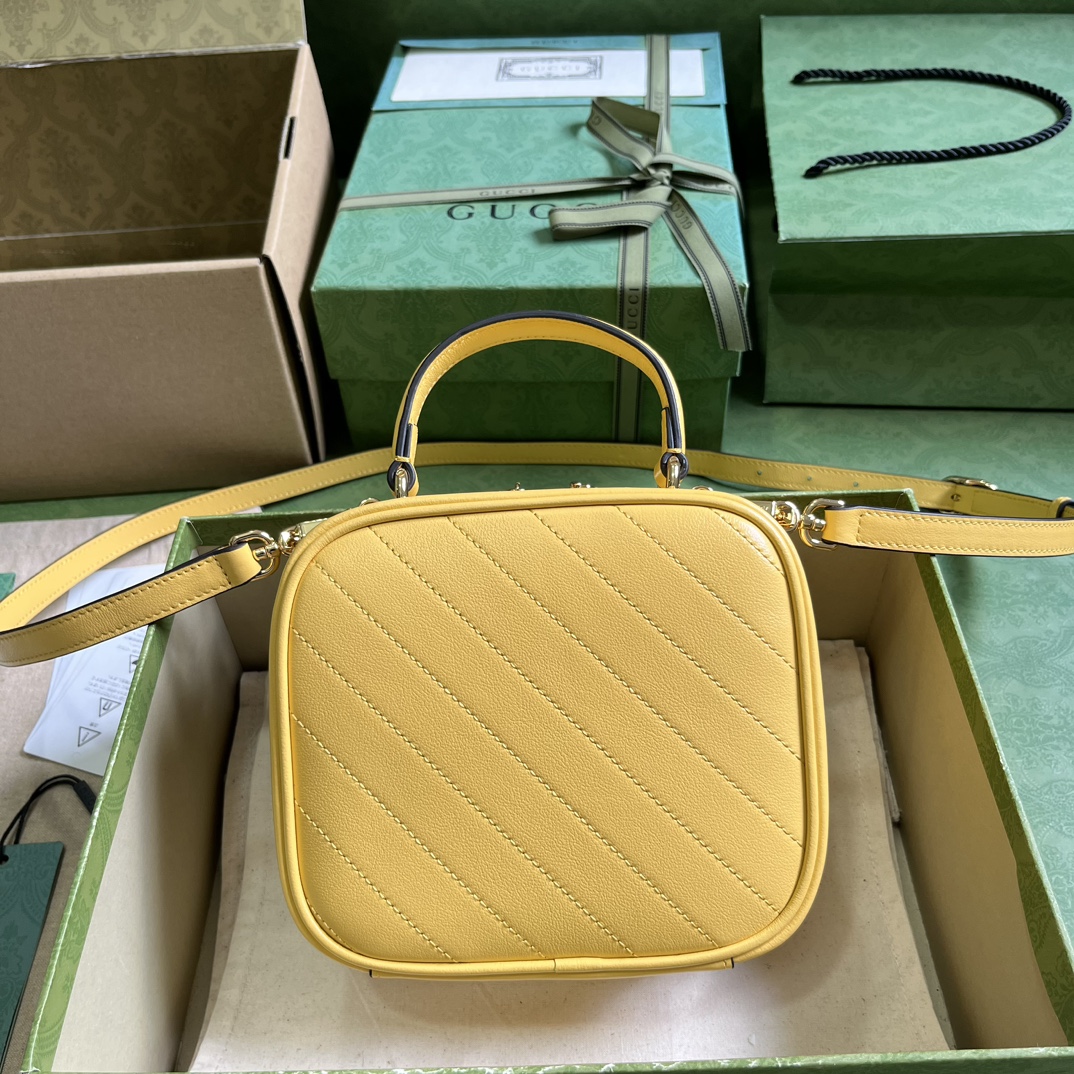 G*u*i blondie top handle bag