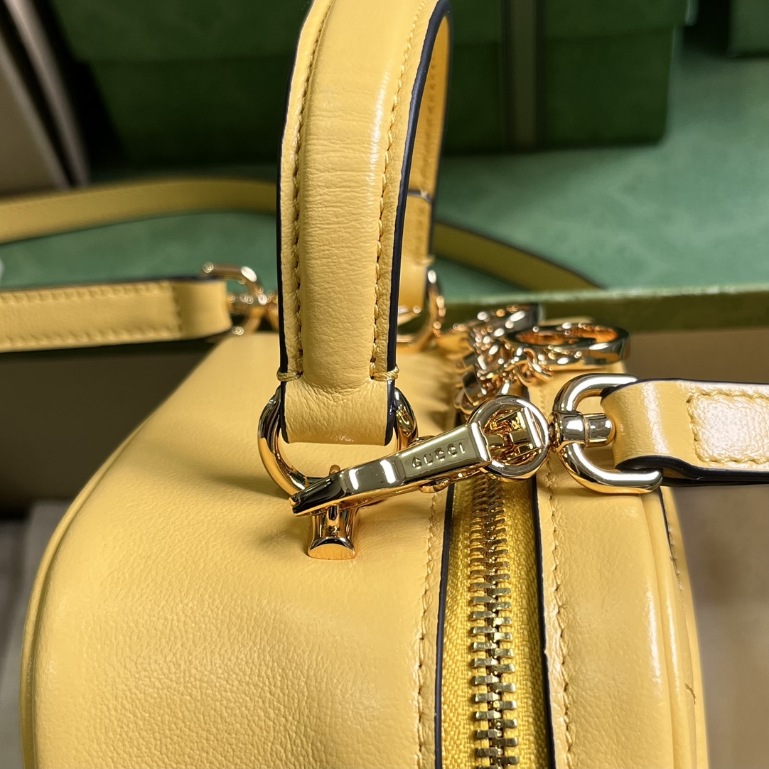 G*u*i blondie top handle bag