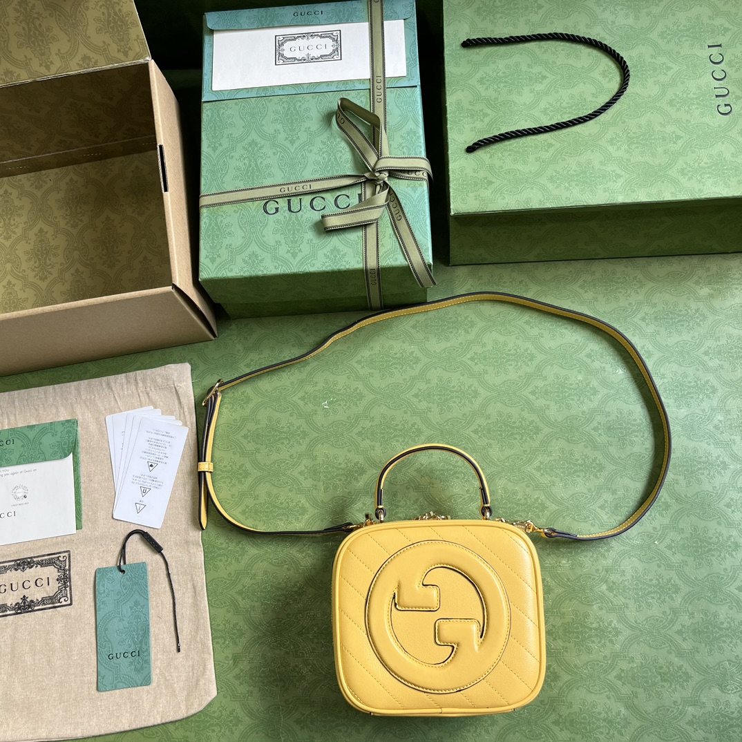 G*u*i blondie top handle bag