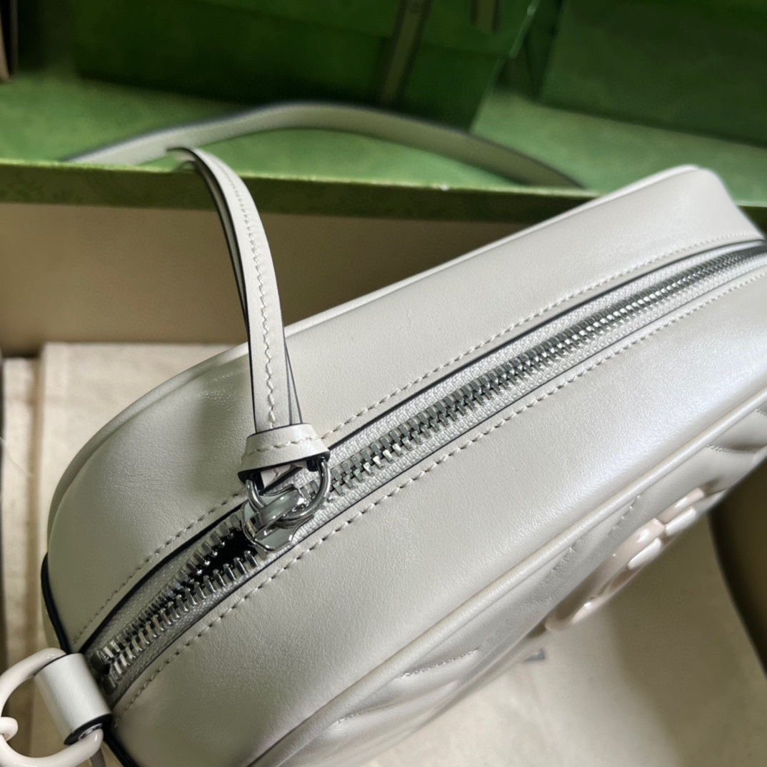 G*u*i marmont small matelassé shoulder bag