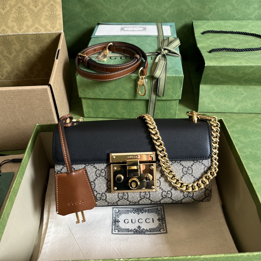 G*u*i padlock mini shoulder bag