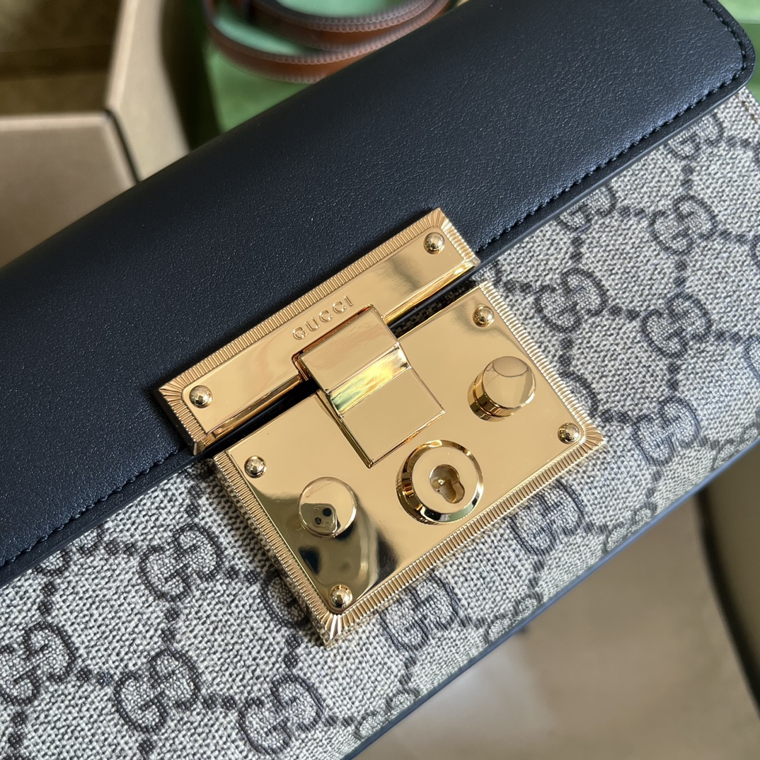 G*u*i padlock mini shoulder bag