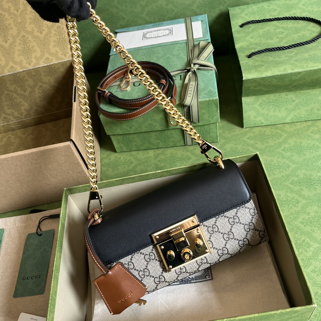 G*u*i padlock mini shoulder bag