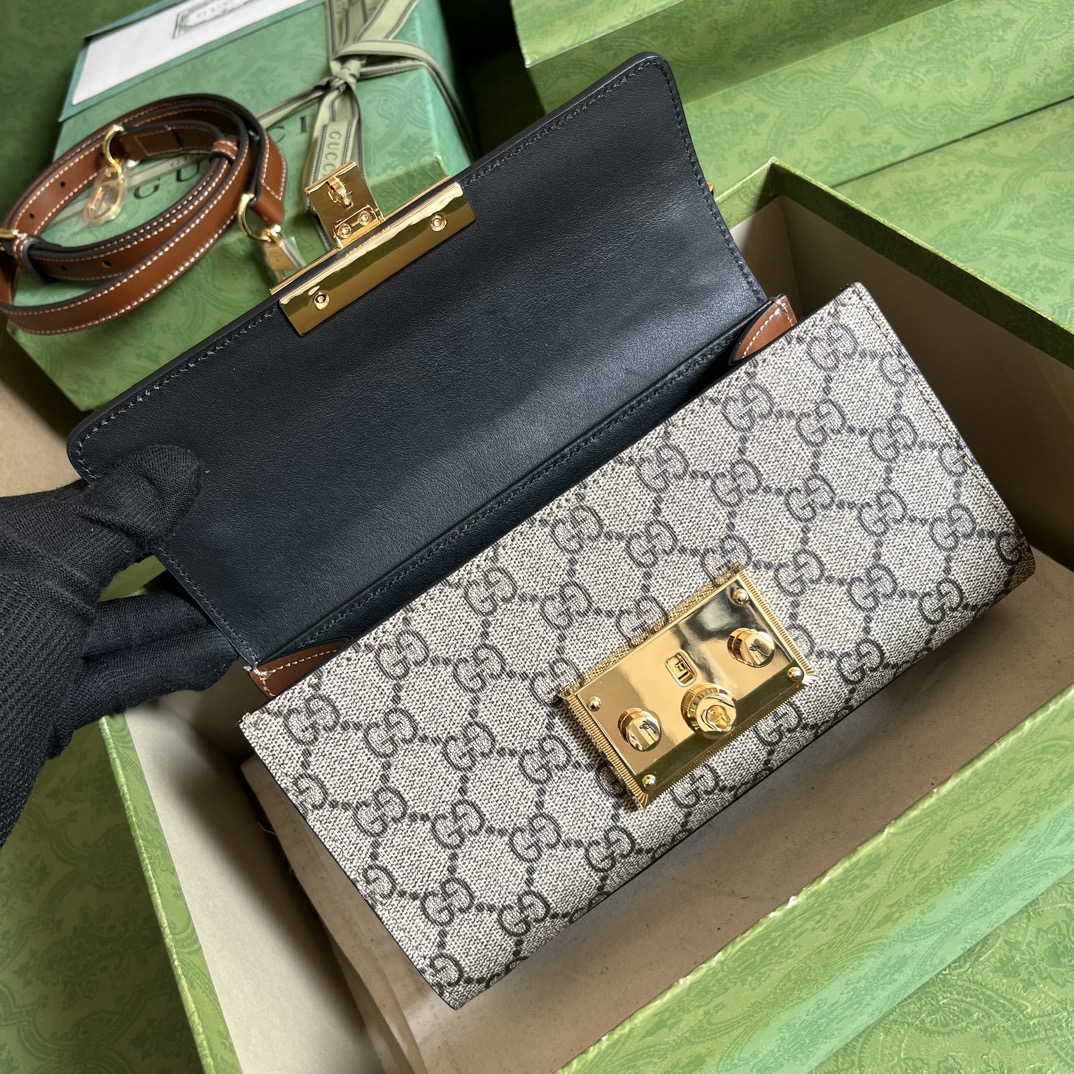 G*u*i padlock mini shoulder bag