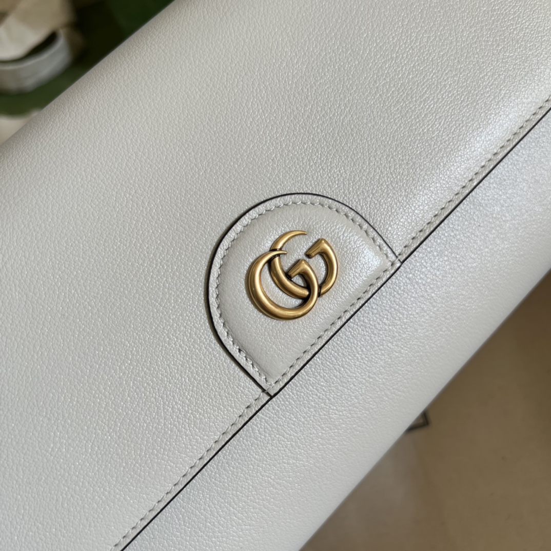 G*u*i diana small bag