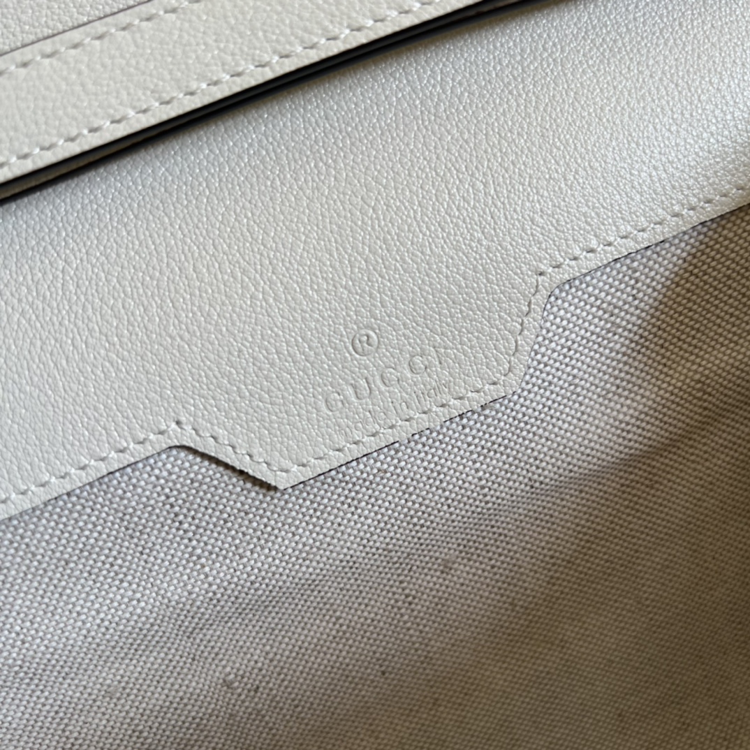 G*u*i diana small bag