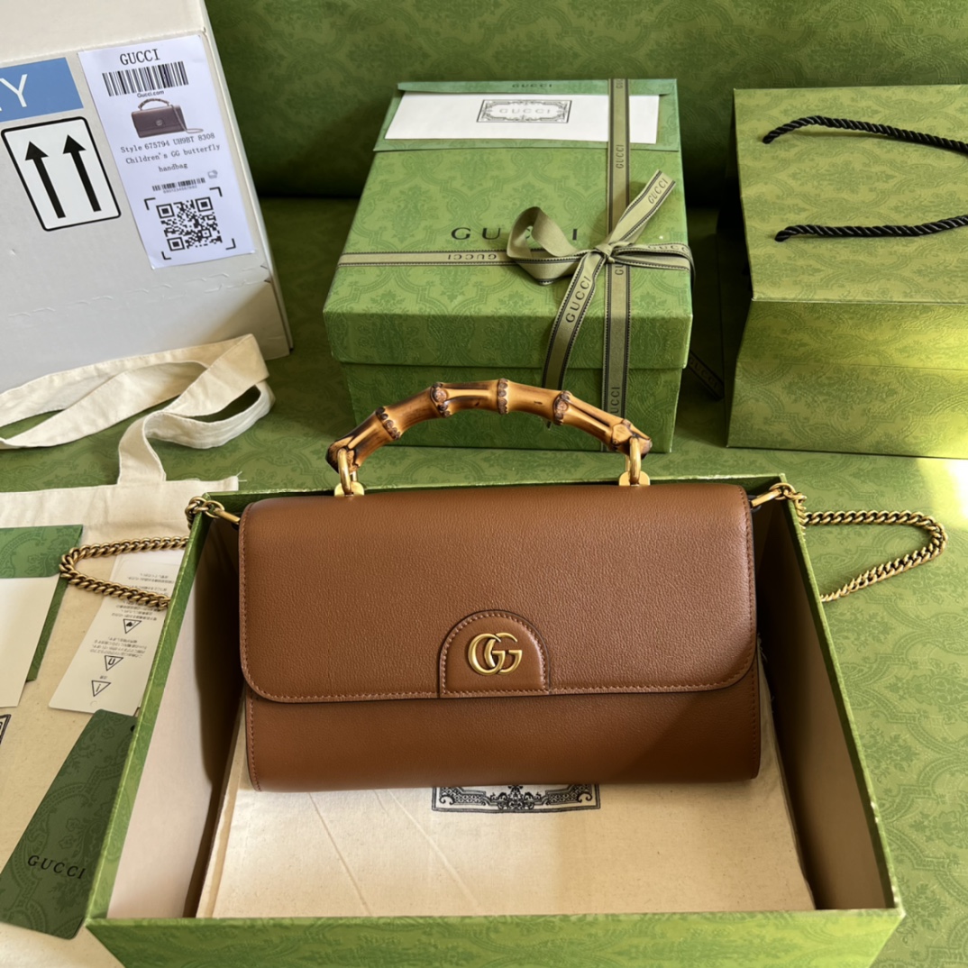 G*u*i diana small bag