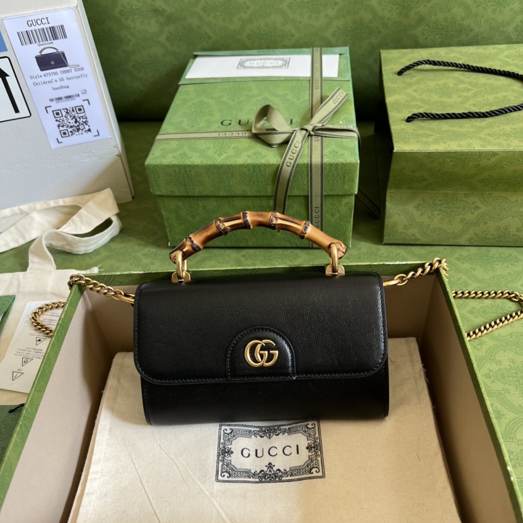 G*u*i diana mini bag
