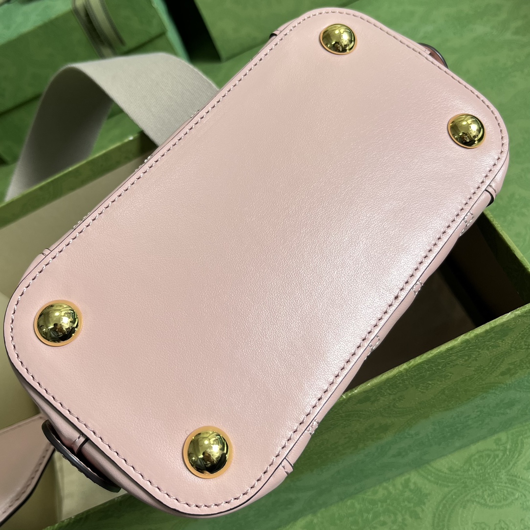 G*u*i gg matelasse handbag