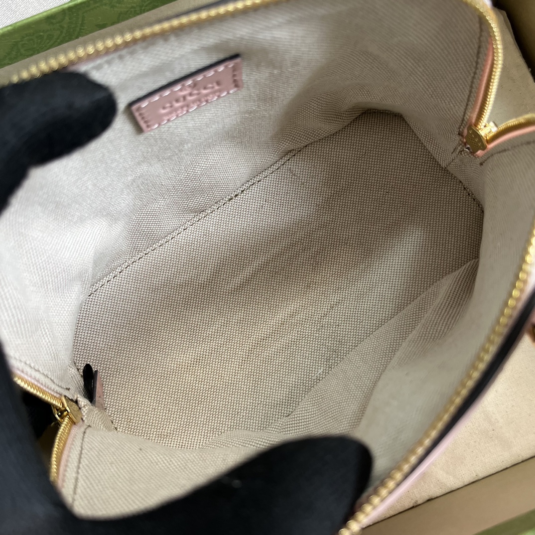 G*u*i gg matelasse handbag
