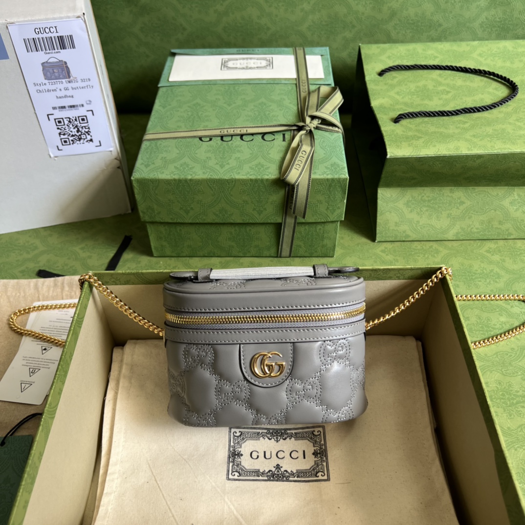 G*u*i gg matelassÉ top handle mini bag