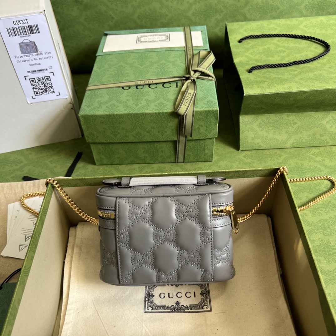 G*u*i gg matelassÉ top handle mini bag