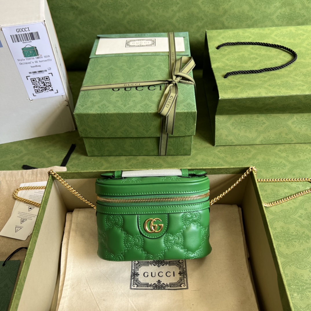 G*u*i gg matelassÉ top handle mini bag